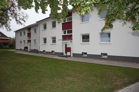 Moderne 3 Zimmer-Wohnung mit Duschbad und Balkon